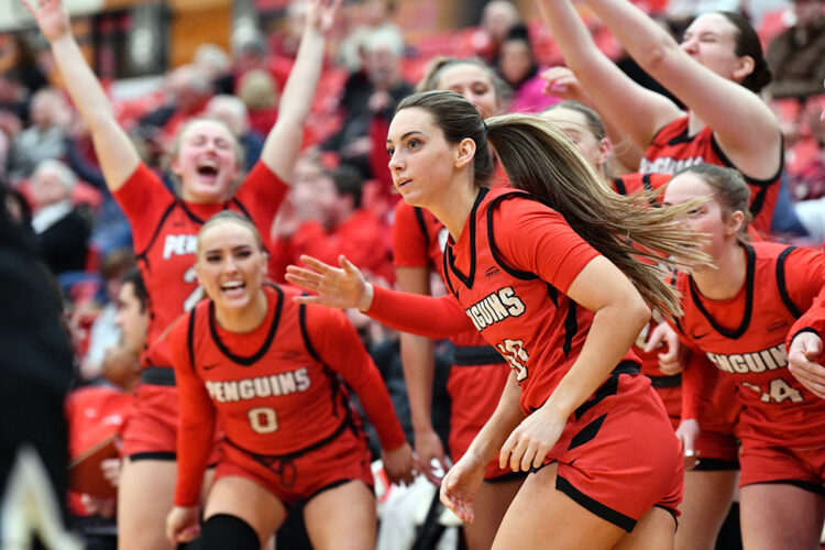 YSU knocks off Oakland